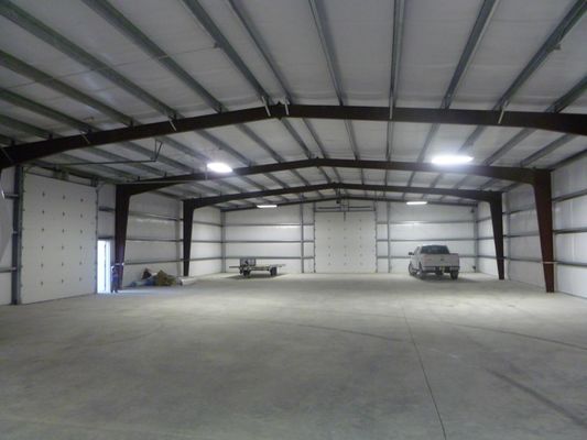 Công nghiệp và thương mại kim loại galvanized khung thép cấu trúc xây dựng chi phí thấp của nhà kho xây dựng