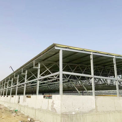 chi phí thấp Cấu trúc thép tiền chế Sảnh bò Nhà nông trại nhà dê nhà kho cấu trúc thép
