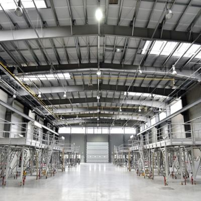 Các giải pháp kho thép khung thép trải dài lớn sáng tạo