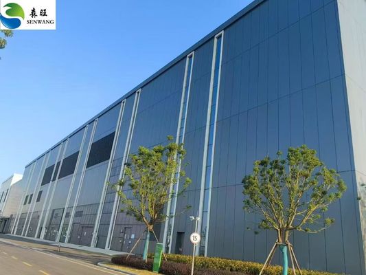 Cấu trúc thép theo phong cách thiết kế hiện đại với tường C Purlin và các tùy chọn thiết kế đa năng