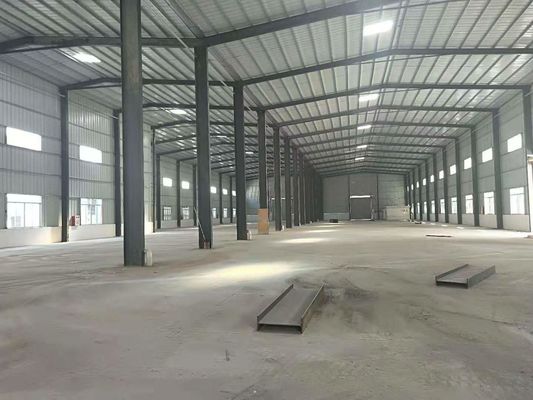 Nhà kho thép tiền chế, tấm lợp màu, xà gồ mạ kẽm nhúng nóng