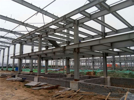 Nhà kho tiền chế có kết cấu thép mạ kẽm khẩu độ lớn, khả năng chống chịu thời tiết mạnh mẽ, cấp Q235B