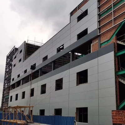 Nhà kho kết cấu thép với lớp phủ chống gỉ và chứng nhận ISO 9001