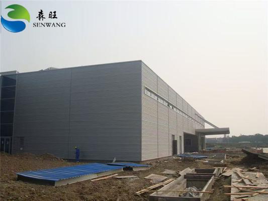 Xưởng kết cấu thép kích thước tùy chỉnh với tấm panel EPS và kỹ sư lắp đặt tại công trường