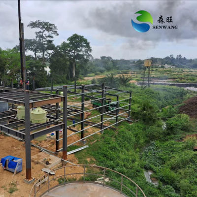 Nhà kho thép tiền chế cột thép tùy chỉnh với mái lấy sáng bằng nhựa gia cường sợi thủy tinh và thiết kế CAD