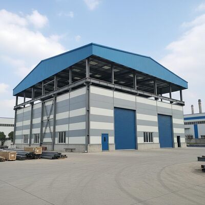 Cơ sở lưu trữ kim loại nhựa hoặc sơn được trang bị khả năng chống thời tiết mạnh mẽ đảm bảo bảo vệ chống ăn mòn và thiệt hại do thời tiết